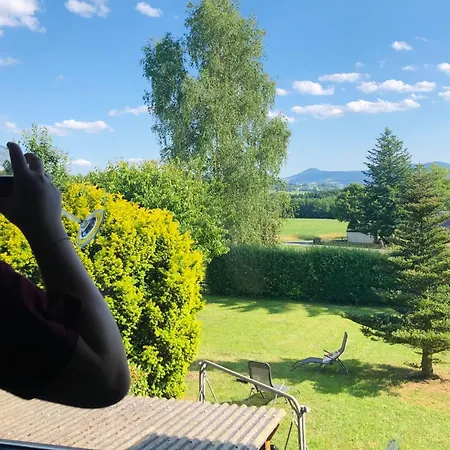 아파트 Ferienwohnung, Naturlust, Oberlausitz-zittauer Gebirge Leutersdorf